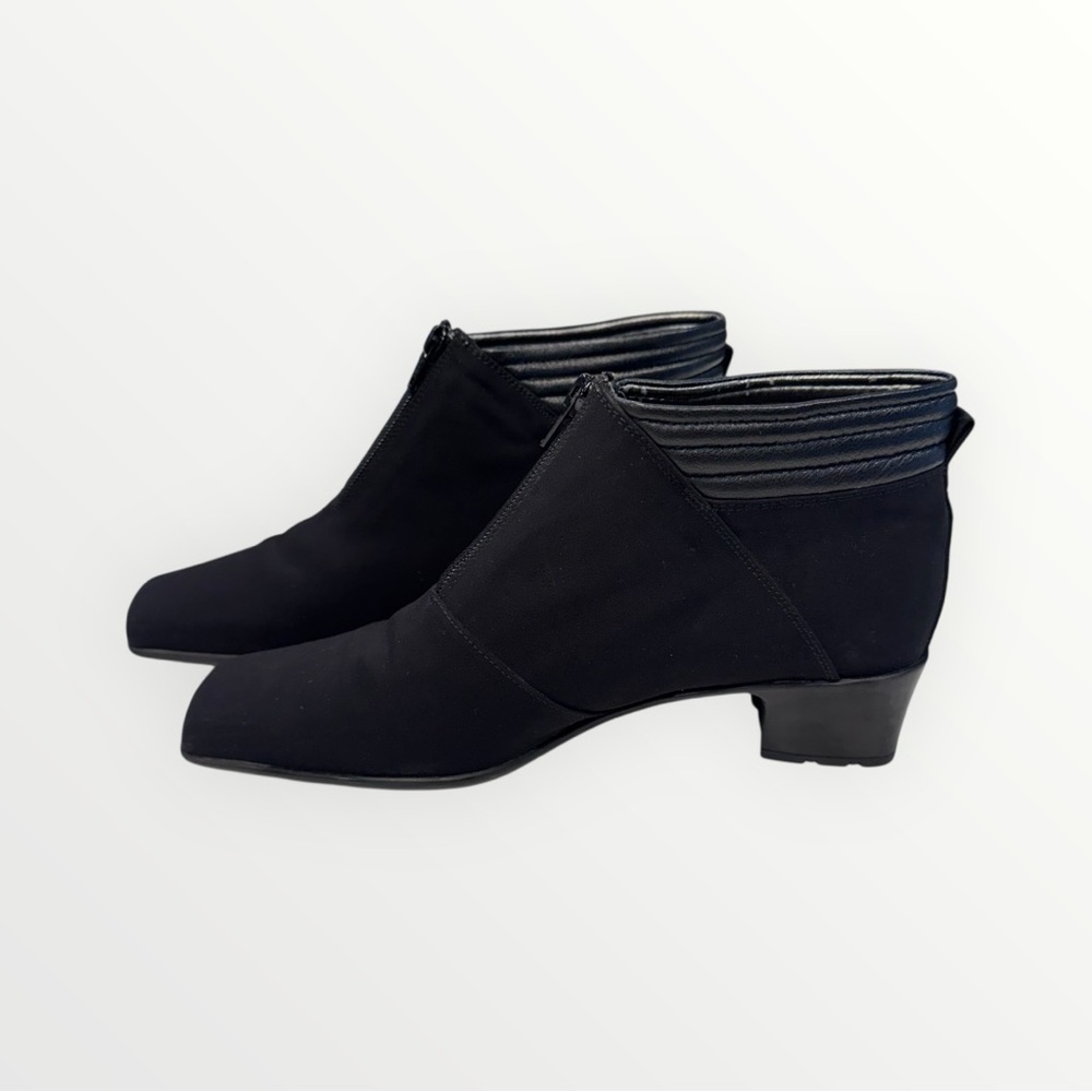 Sesto Meucci Black Ankle Booties Boots Hovercraft Fabric Waterproof Size 8